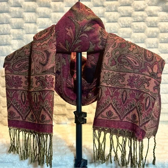 Women Elegant Paisley Scarf in Rich Burgundy and Olive - Picture 2 of 4